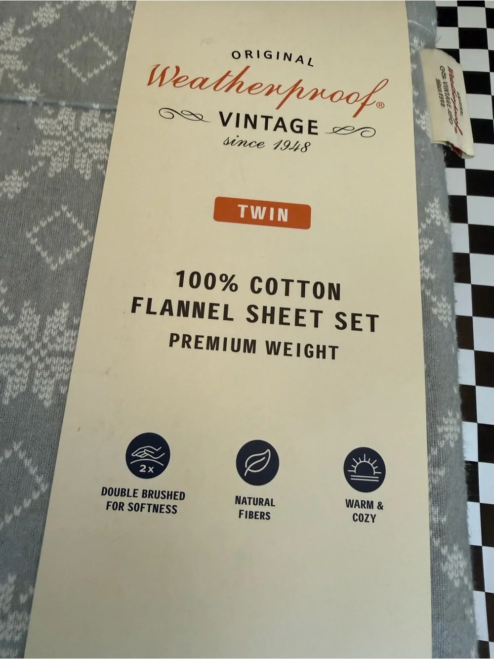 Weatherproof Vintage Twin Flannel Sheet Set - Gray & White Snowflake